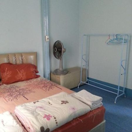 เจเจ โฮม Apartment เพชรบุรี ภายนอก รูปภาพ